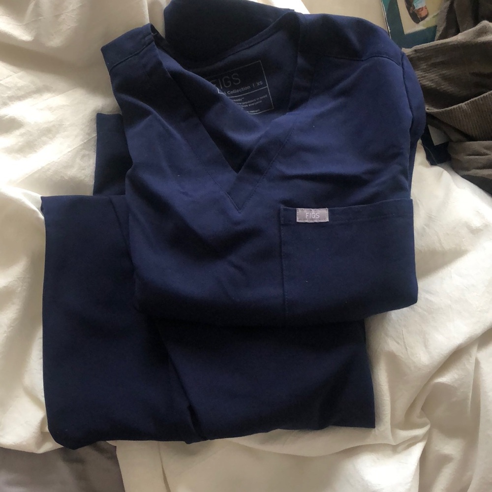 Figs Navy Scrub Set